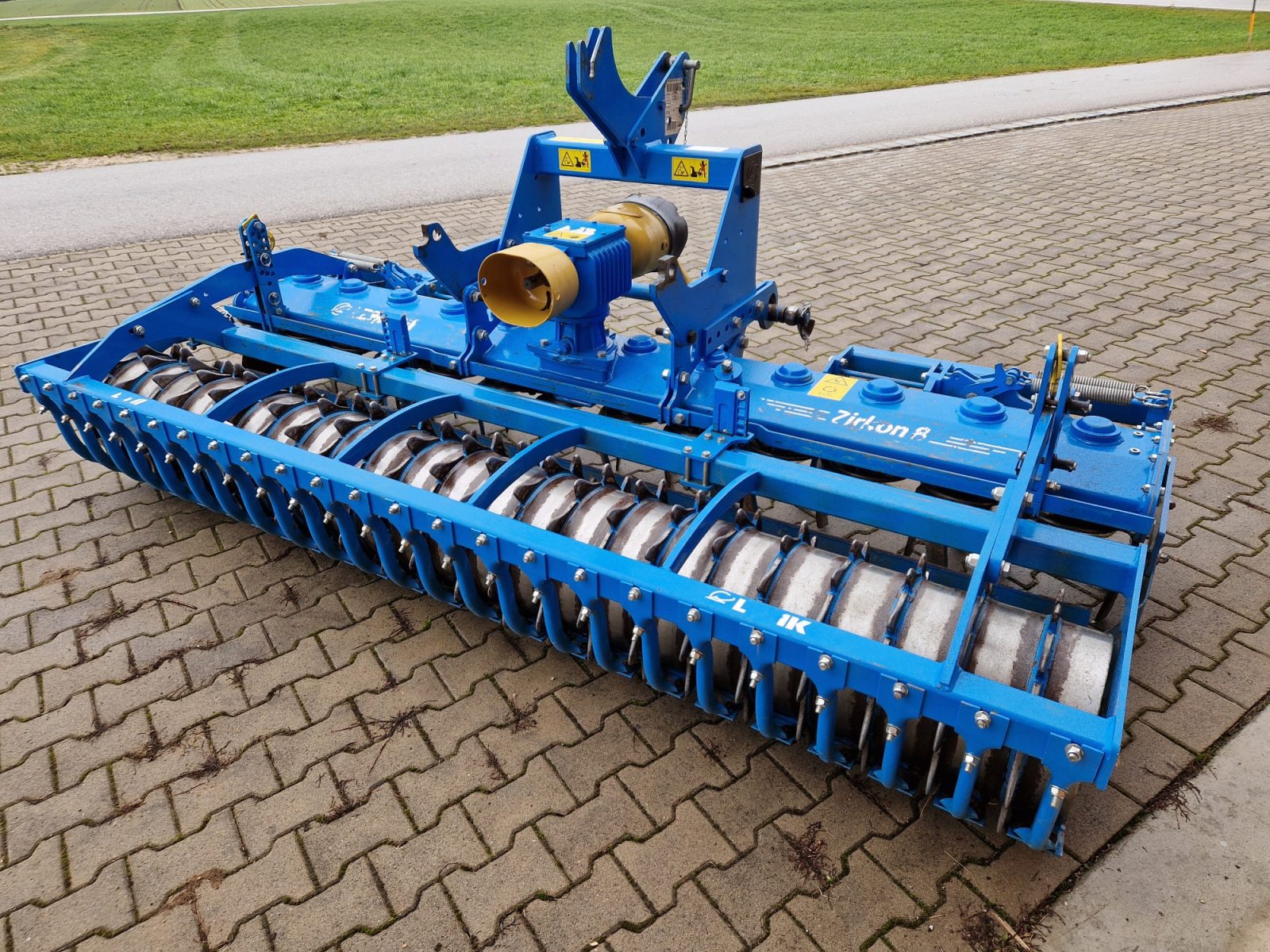 Kreiselegge a típus Lemken Zirkon 8/300, Gebrauchtmaschine ekkor: Pittenhart (Kép 1)