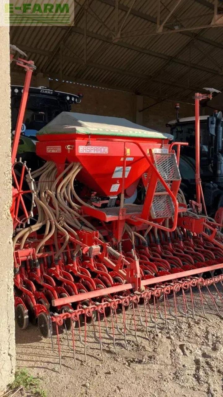 Kreiselegge del tipo Maschio herse rotative + semoir, Gebrauchtmaschine In ST ANDIOL (Immagine 2)