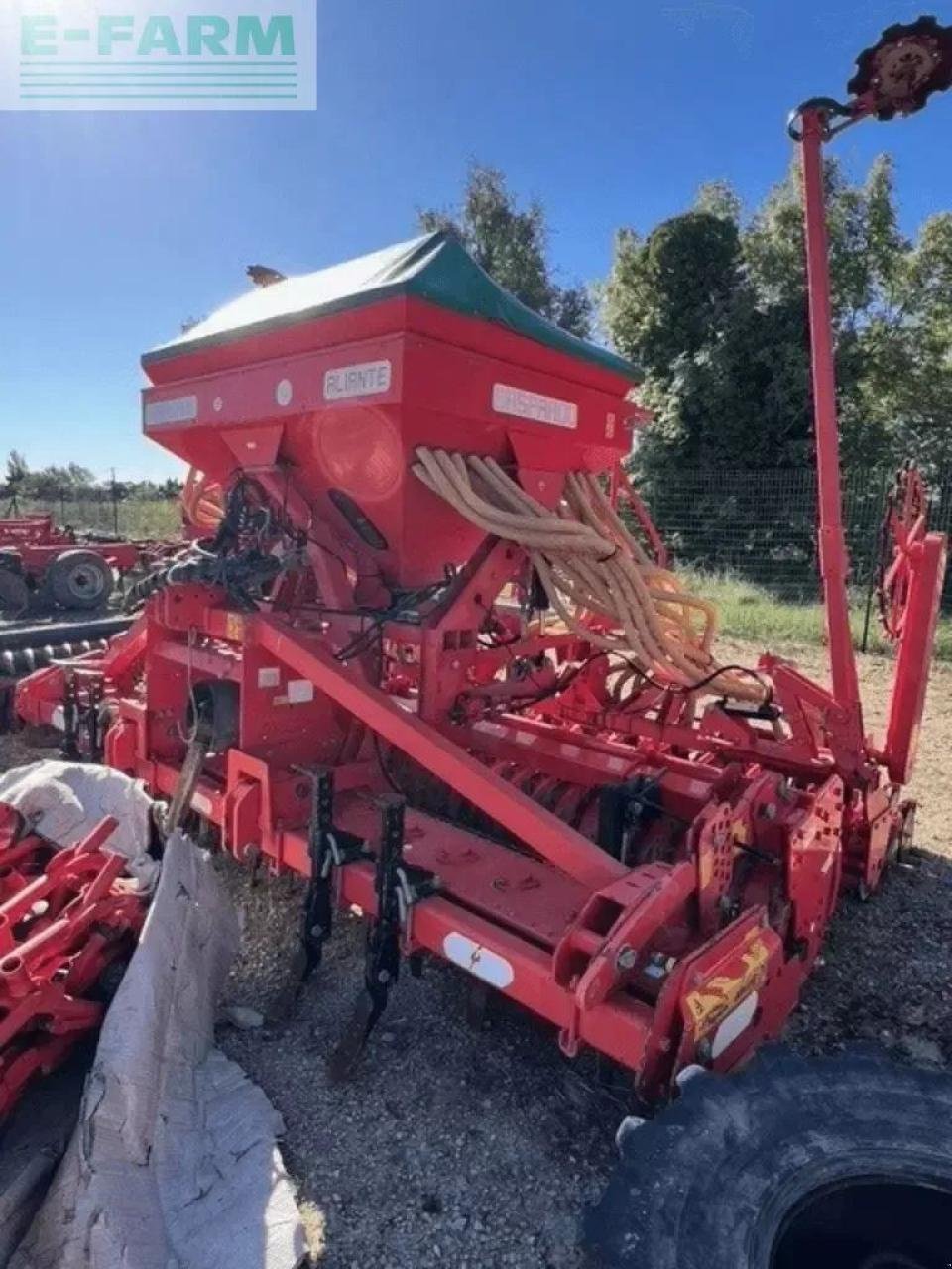 Kreiselegge van het type Maschio herse rotative + semoir, Gebrauchtmaschine in ST ANDIOL (Foto 2)