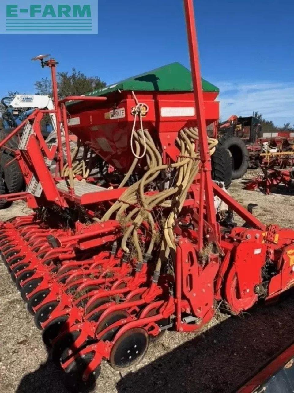 Kreiselegge van het type Maschio herse rotative + semoir, Gebrauchtmaschine in ST ANDIOL (Foto 3)
