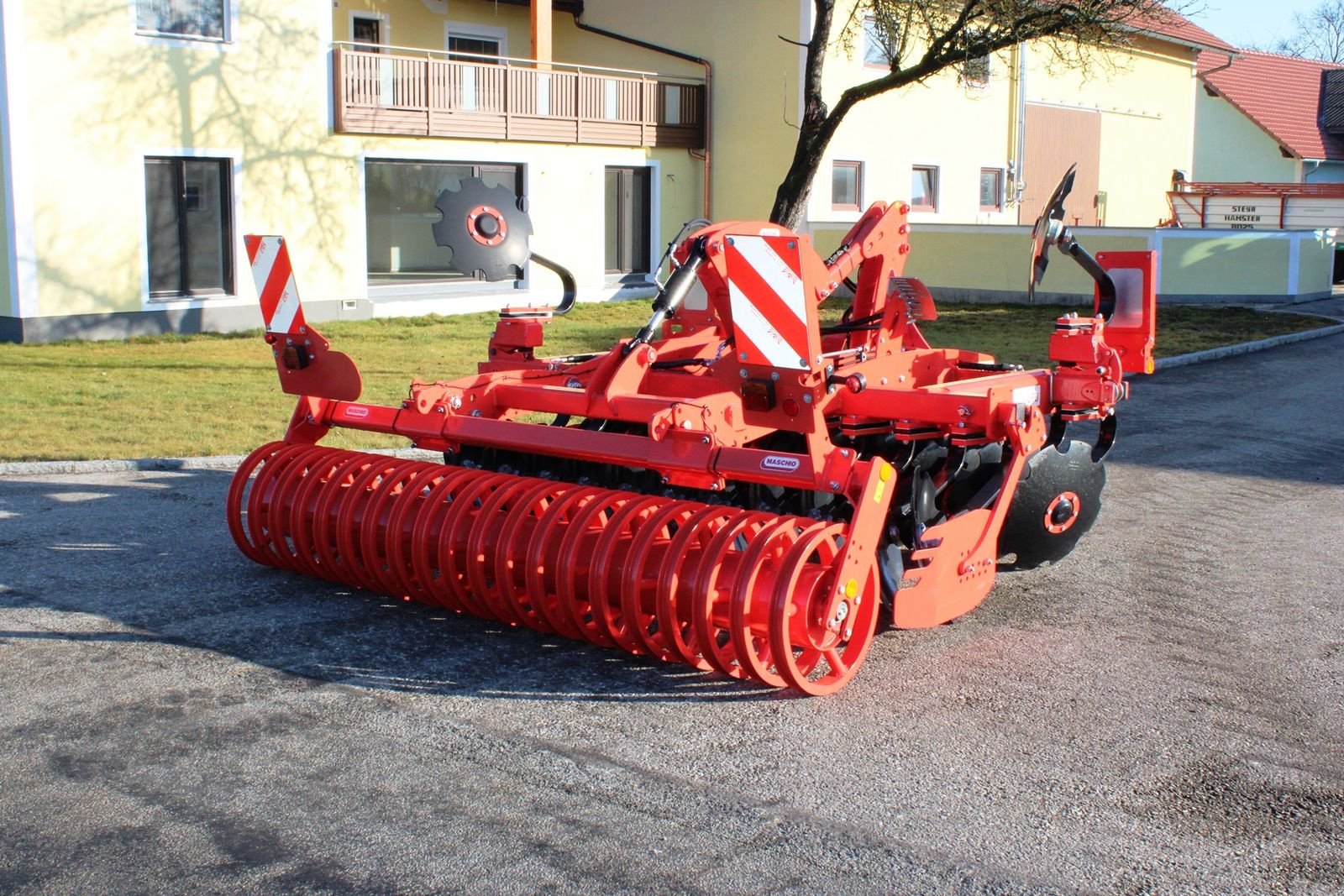 Kreiselegge des Typs Maschio Ufo 300, Neumaschine in Neukirchen am Walde  (Bild 3)