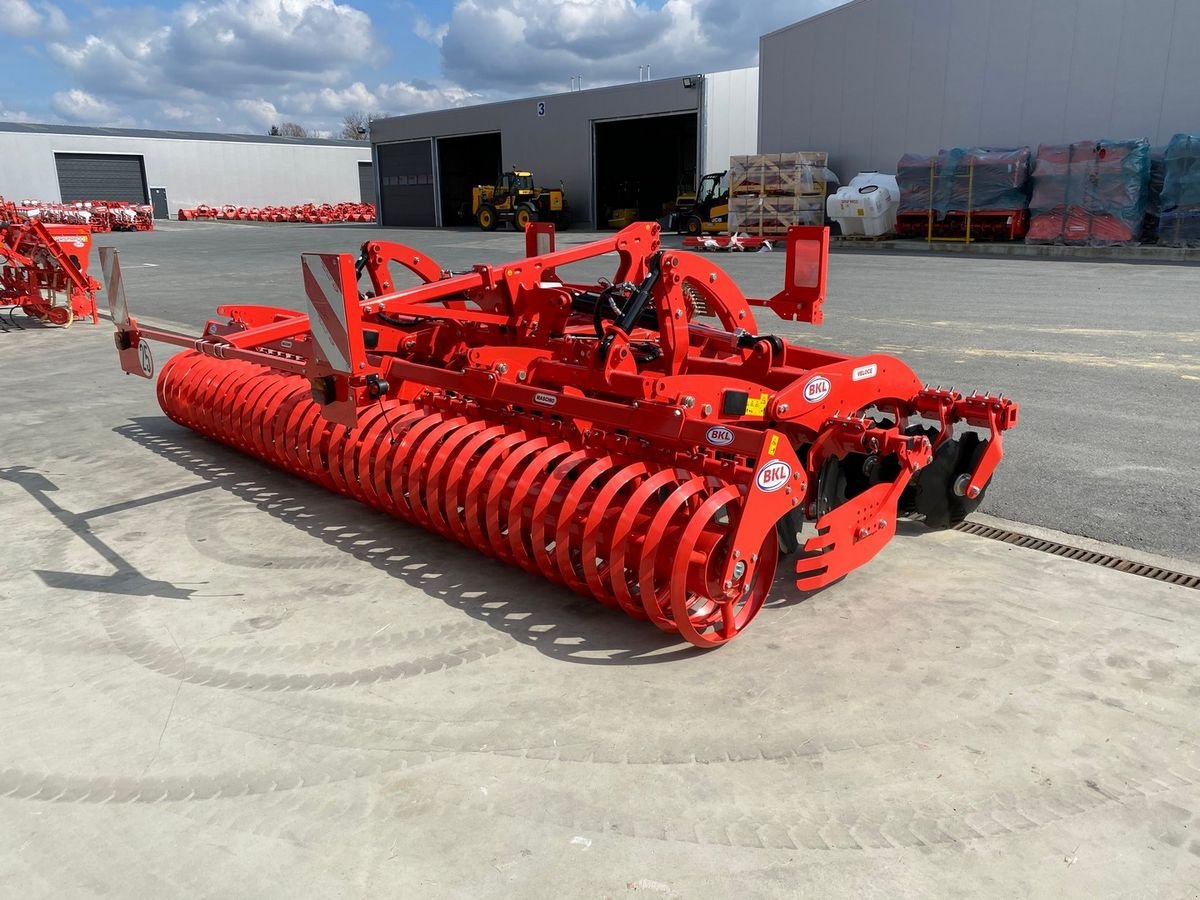 Kreiselegge des Typs Maschio Veloce 500 F Dachring walze, Neumaschine in Rovisce (Bild 4)