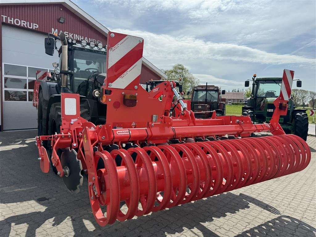 Kreiselegge des Typs Maschio Veloce KUN HARVET 30 HEKTAR!, Gebrauchtmaschine in Nørager (Bild 9)