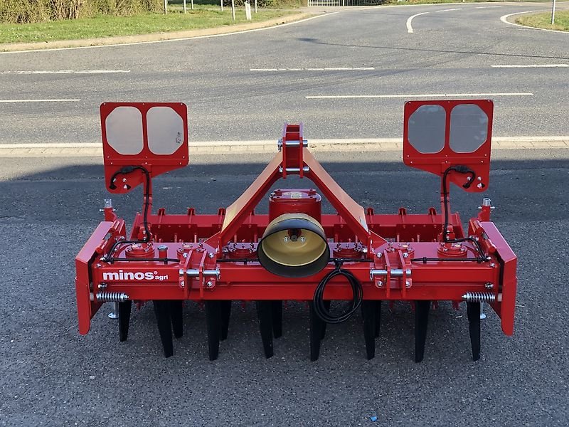 Kreiselegge Türe ait Minos Agri Kreiselegge Wein,-Obstbau M-DRAM-1750-AM mit Packerwalze, Neumaschine içinde Münstermaifeld (resim 4)
