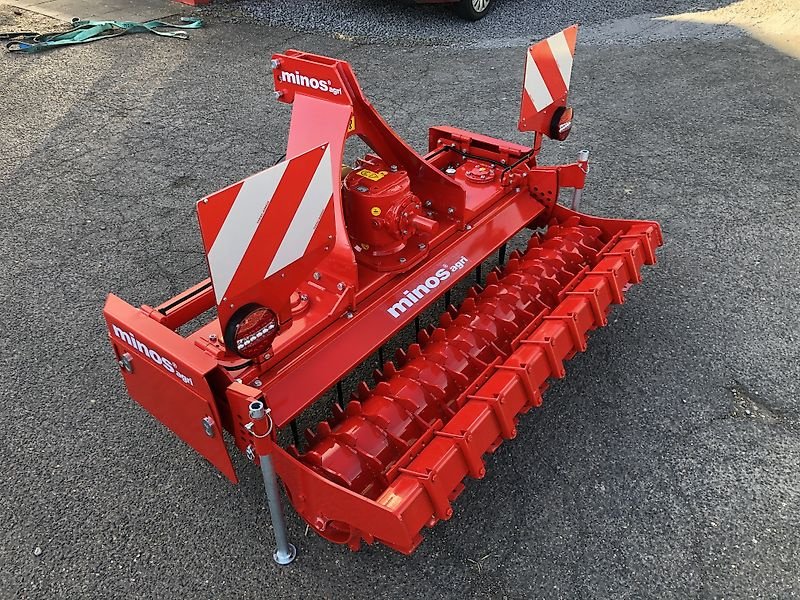 Kreiselegge Türe ait Minos Agri Kreiselegge Wein,-Obstbau M-DRAM-1750-AM mit Packerwalze, Neumaschine içinde Münstermaifeld (resim 1)