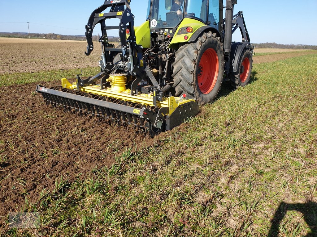 Kreiselegge Türe ait Moreni Kronos KQ300C Samurai, Neumaschine içinde Donnersdorf (resim 1)