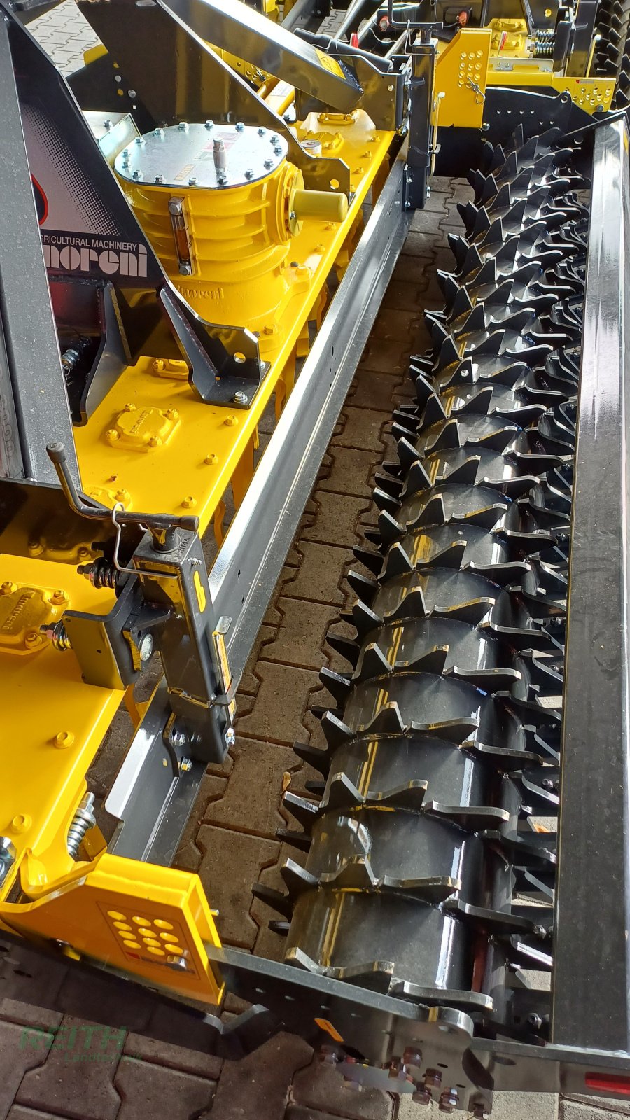 Kreiselegge des Typs Moreni MA 3000 Samurai, Neumaschine in Wolnzach (Bild 3)