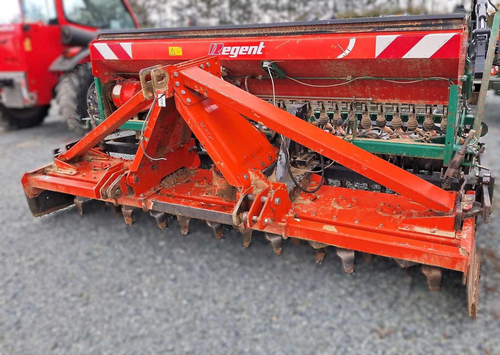 Kreiselegge del tipo Ortolan Kreiselegge Ortolan + Anbaudrillmaschine Regent, Gebrauchtmaschine In Strem (Immagine 2)
