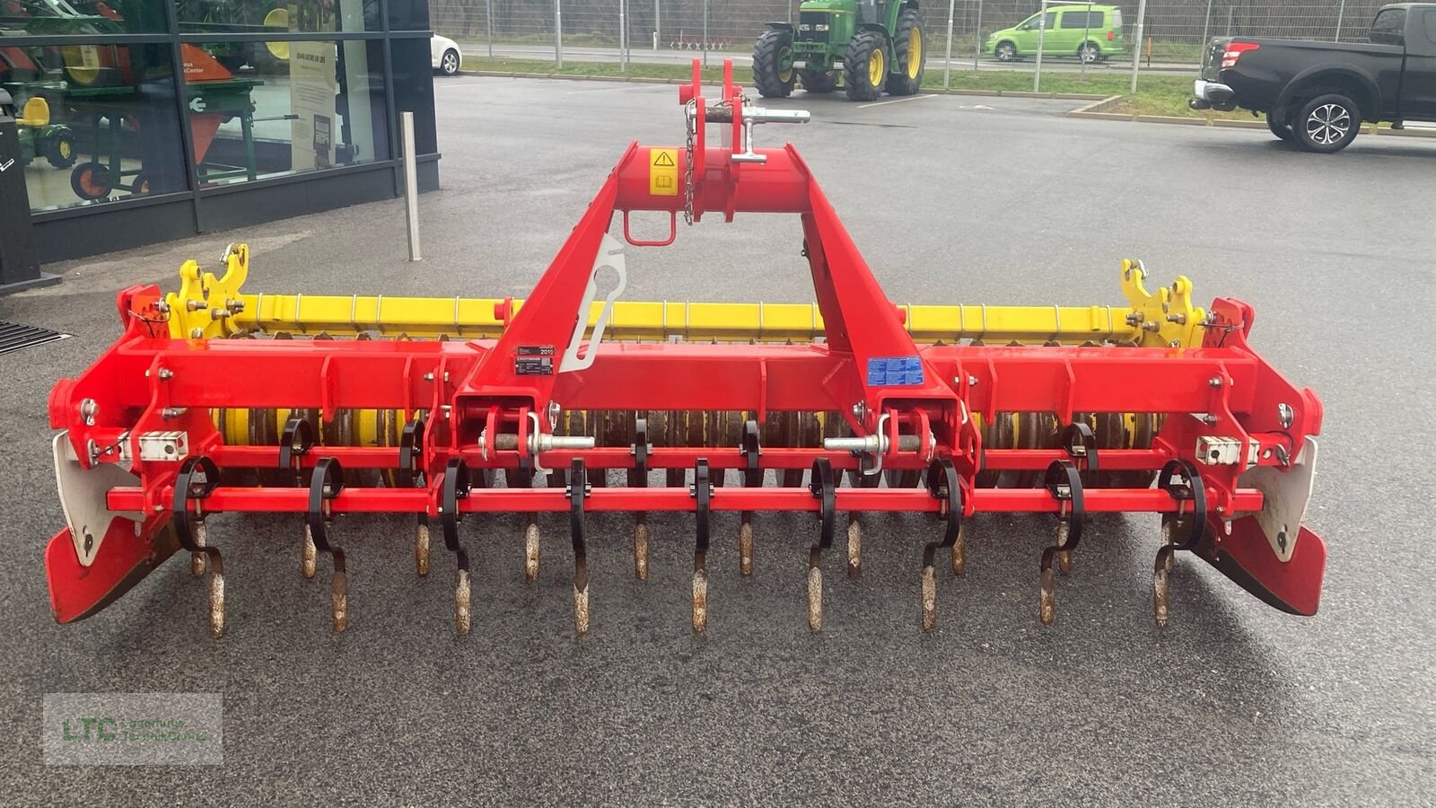 Kreiselegge des Typs Pöttinger Fox 300, Gebrauchtmaschine in Eggendorf (Bild 5)