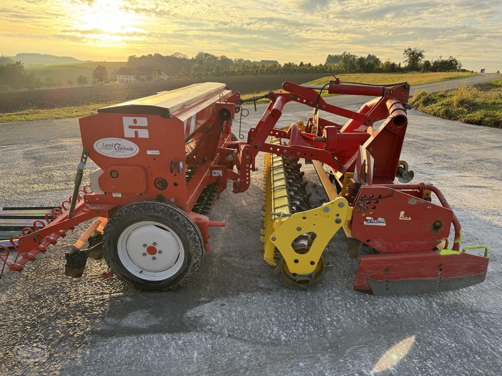 Kreiselegge des Typs Pöttinger Lion  300, Gebrauchtmaschine in Münzkirchen (Bild 4)