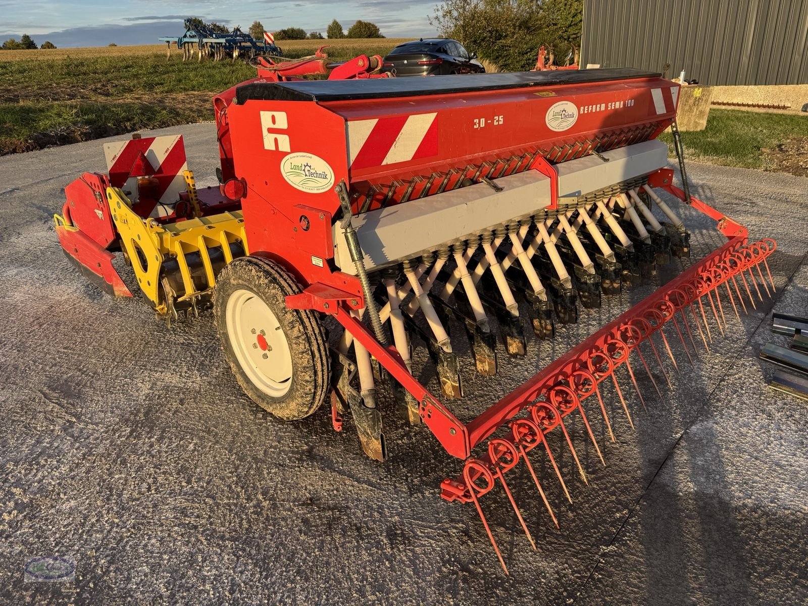 Kreiselegge des Typs Pöttinger Lion  300, Gebrauchtmaschine in Münzkirchen (Bild 9)