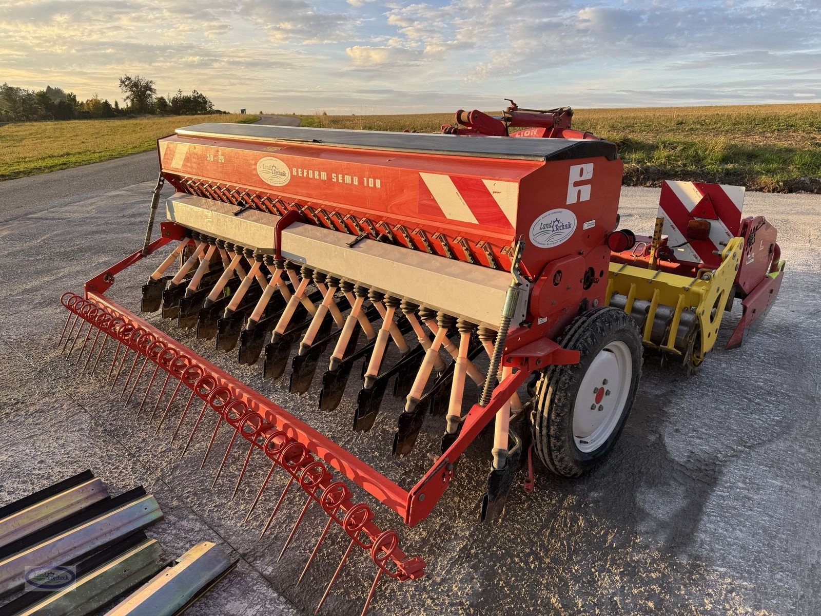 Kreiselegge des Typs Pöttinger Lion  300, Gebrauchtmaschine in Münzkirchen (Bild 7)