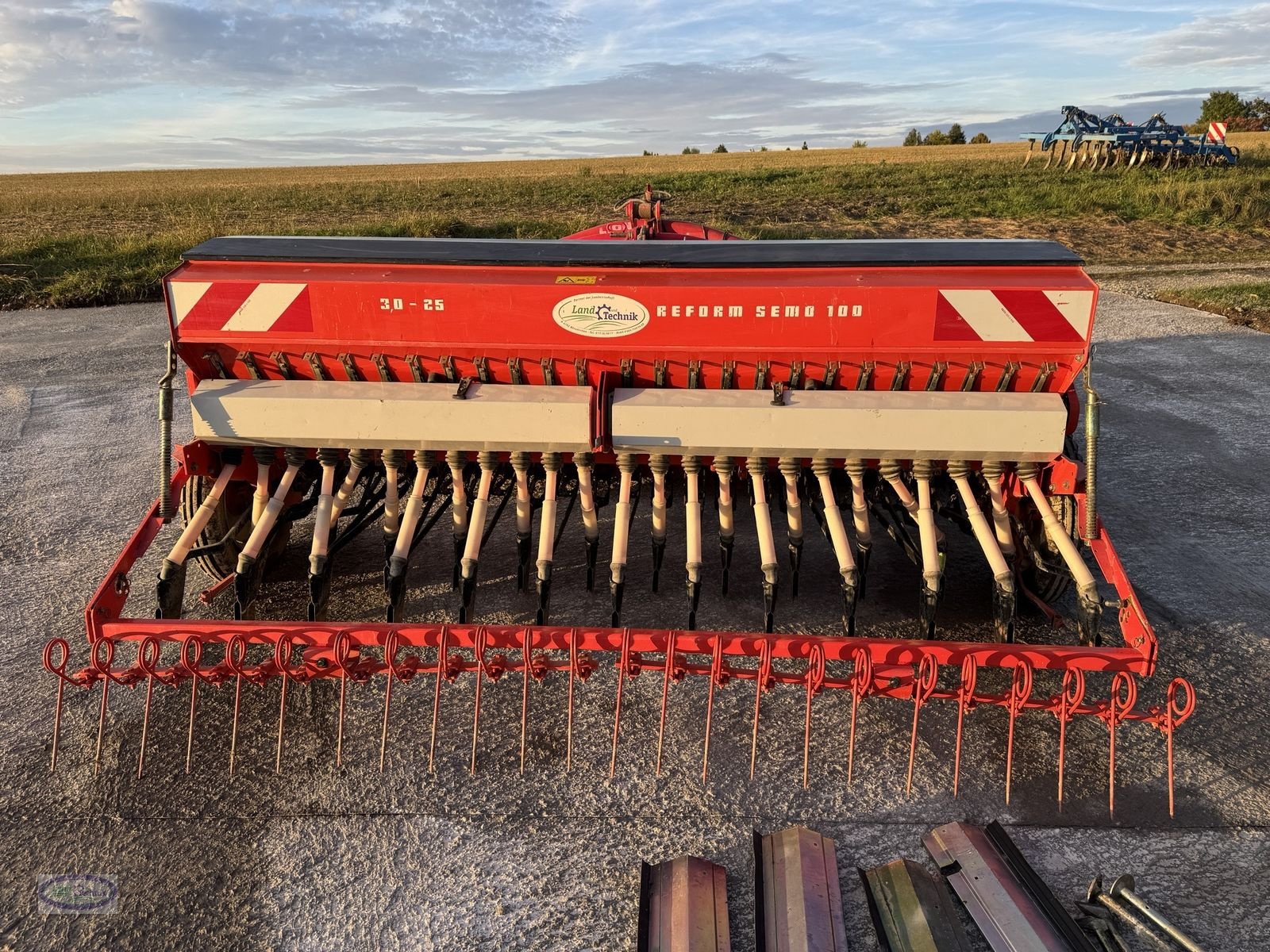 Kreiselegge des Typs Pöttinger Lion  300, Gebrauchtmaschine in Münzkirchen (Bild 8)