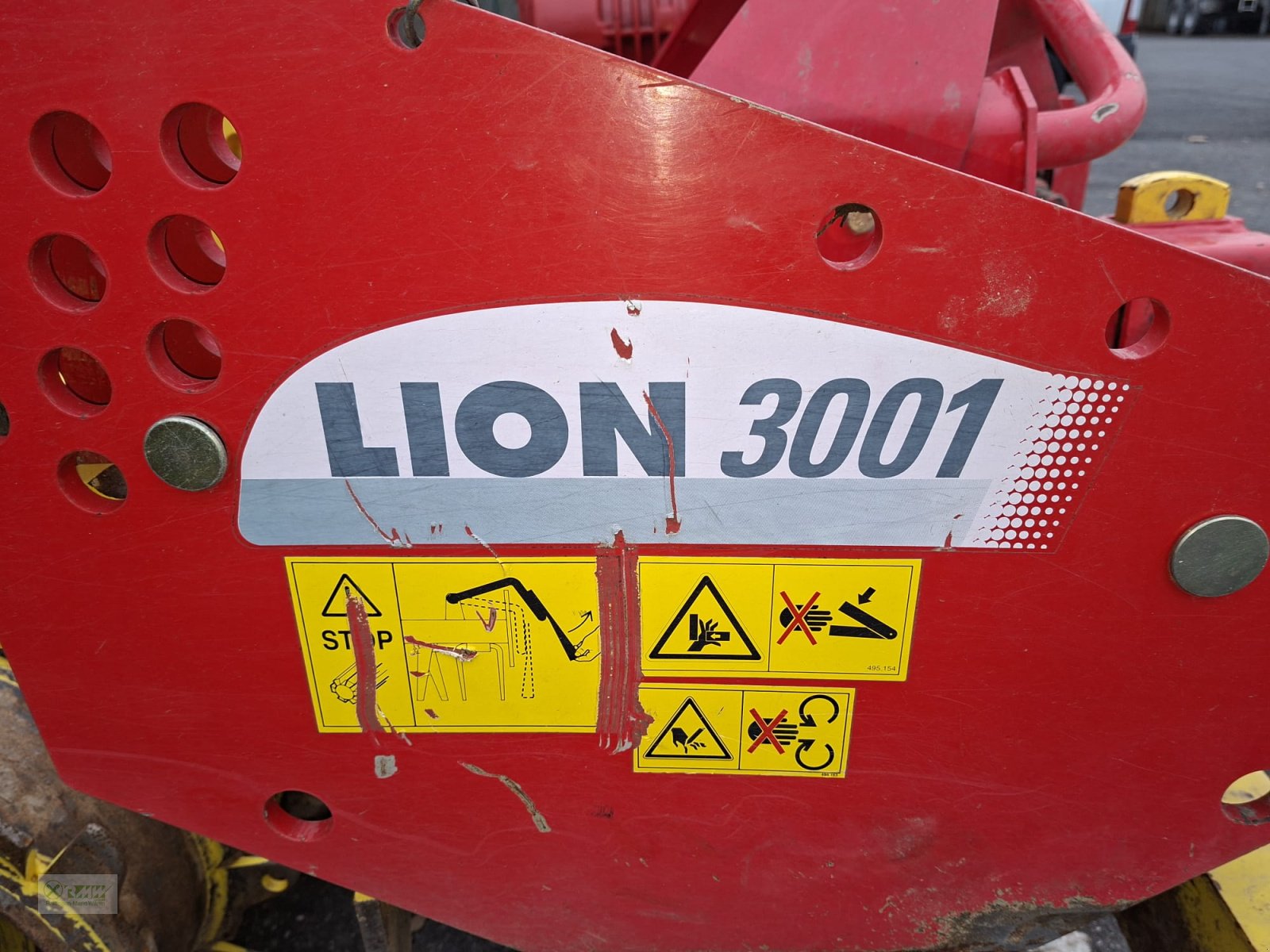 Kreiselegge of the type Pöttinger Lion 3001, Gebrauchtmaschine in Erbendorf (Picture 7)