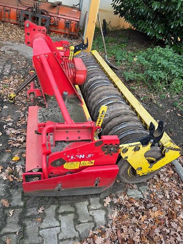 Kreiselegge του τύπου Pöttinger Lion 301, Gebrauchtmaschine σε Ostercappeln (Φωτογραφία 2)