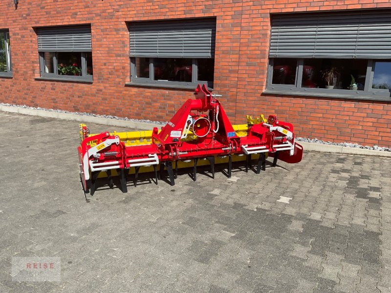 Kreiselegge des Typs Pöttinger Lion 303, Neumaschine in Lippetal / Herzfeld (Bild 1)