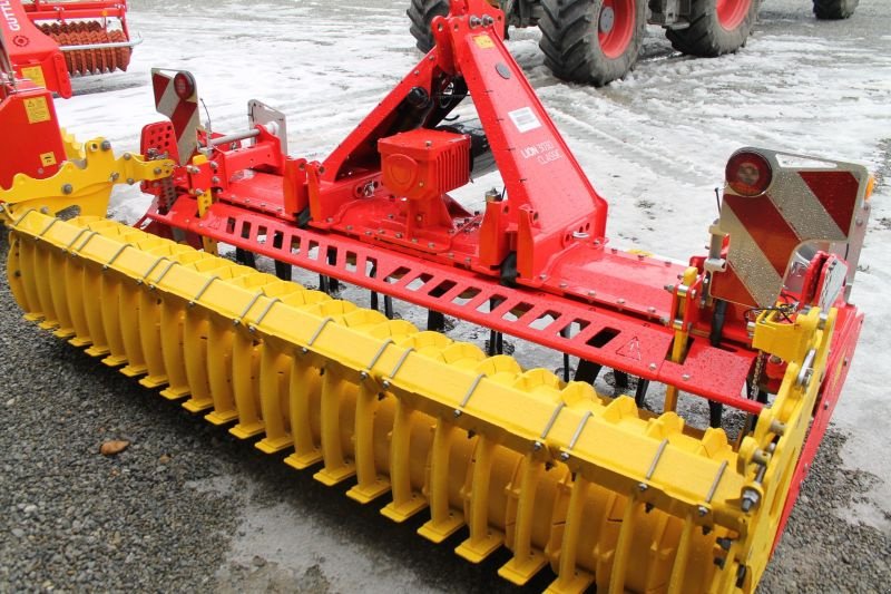 Kreiselegge del tipo Pöttinger LION 3030 CLASSIC, Neumaschine In Straubing (Immagine 3)