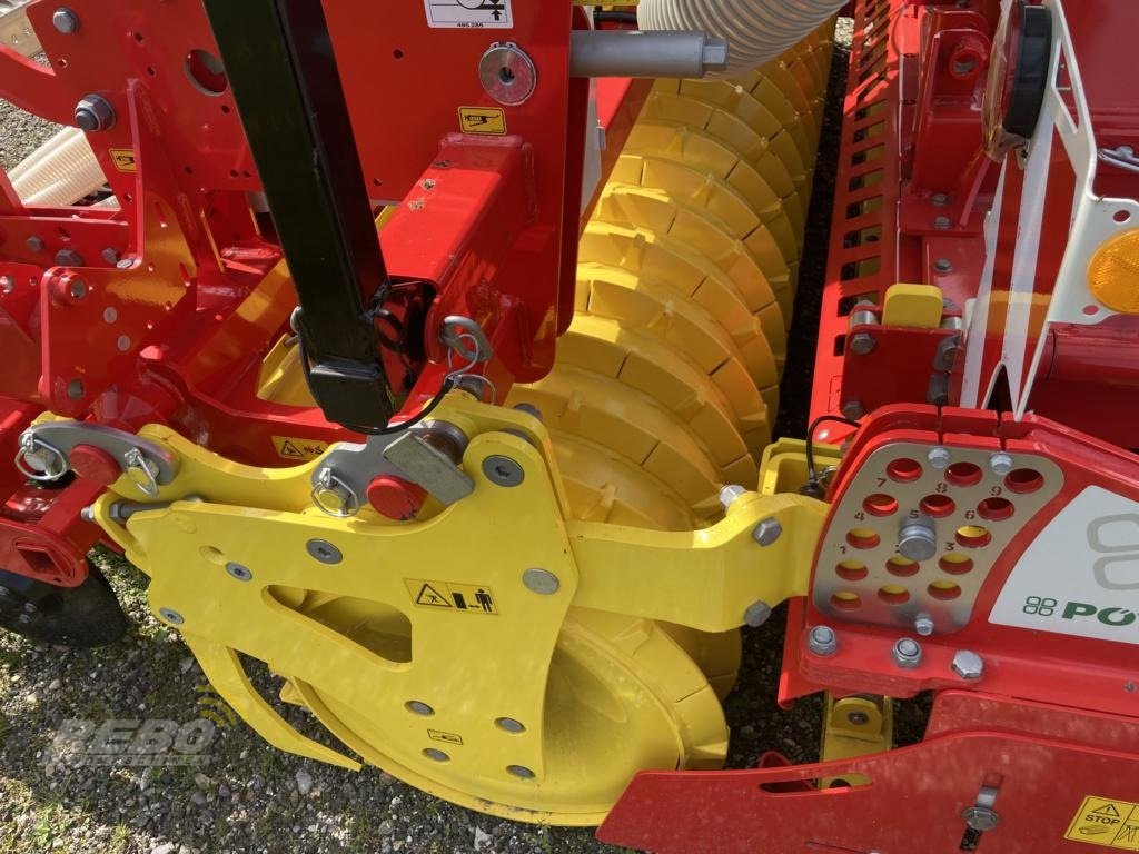 Kreiselegge des Typs Pöttinger LION 3030 MASTER, Neumaschine in Sörup (Bild 7)