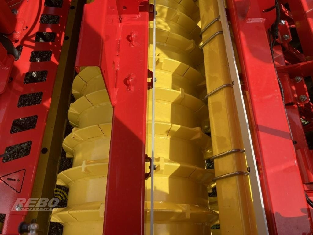 Kreiselegge des Typs Pöttinger LION 3030 MASTER, Neumaschine in Sörup (Bild 10)