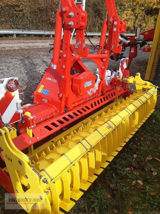 Kreiselegge typu Pöttinger Lion 3030, Gebrauchtmaschine v Altenfelden (Obrázek 7)