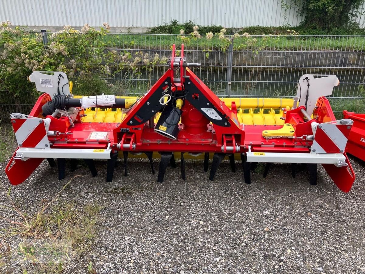 Kreiselegge des Typs Pöttinger Lion 3030, Neumaschine in Herzogenburg (Bild 5)