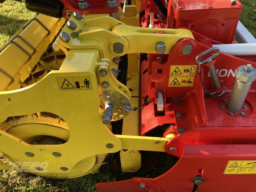 Kreiselegge typu Pöttinger LION 403 C, Gebrauchtmaschine v Bordelum (Obrázek 8)