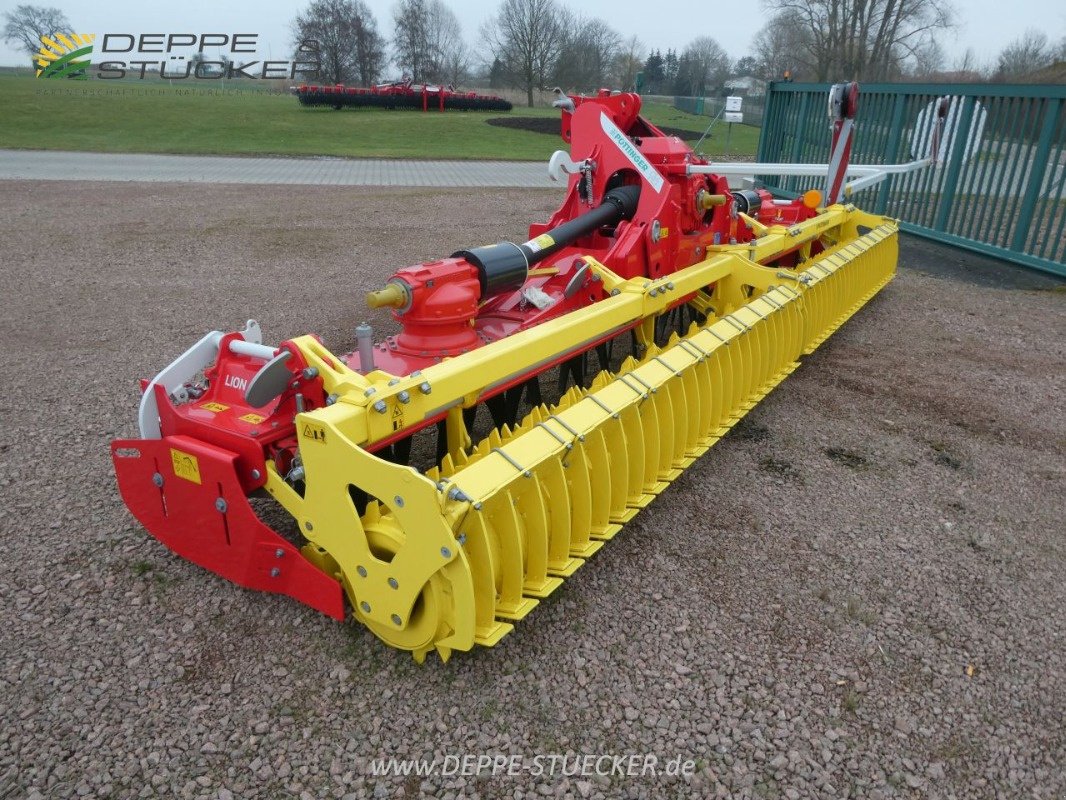 Kreiselegge del tipo Pöttinger Lion 6002 C, Neumaschine In Wettin-Löbejun (Immagine 6)