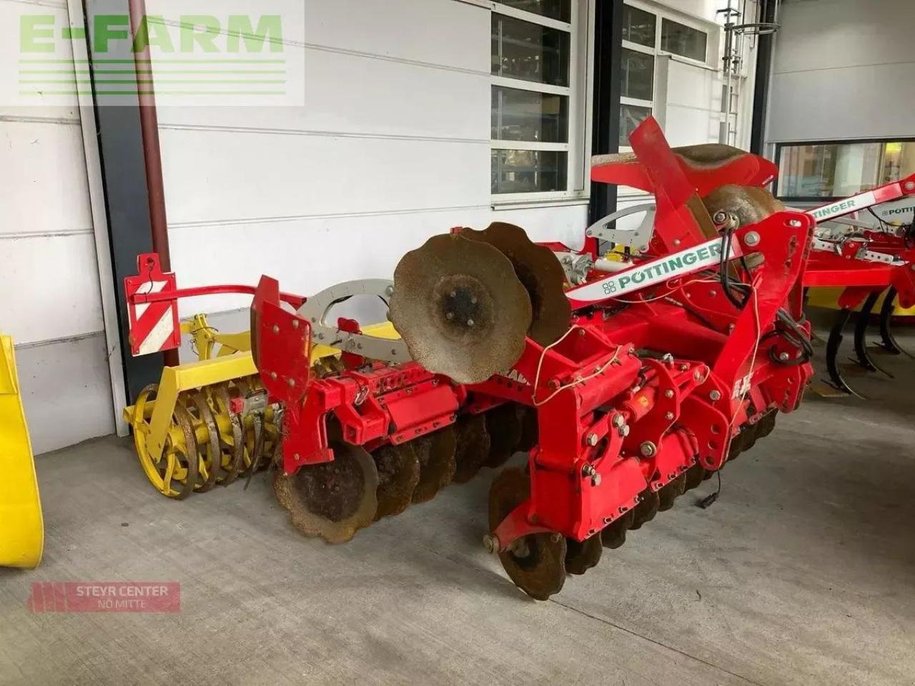 Kreiselegge des Typs Pöttinger terradisc 3001, Gebrauchtmaschine in ST. PÖLTEN (Bild 4)