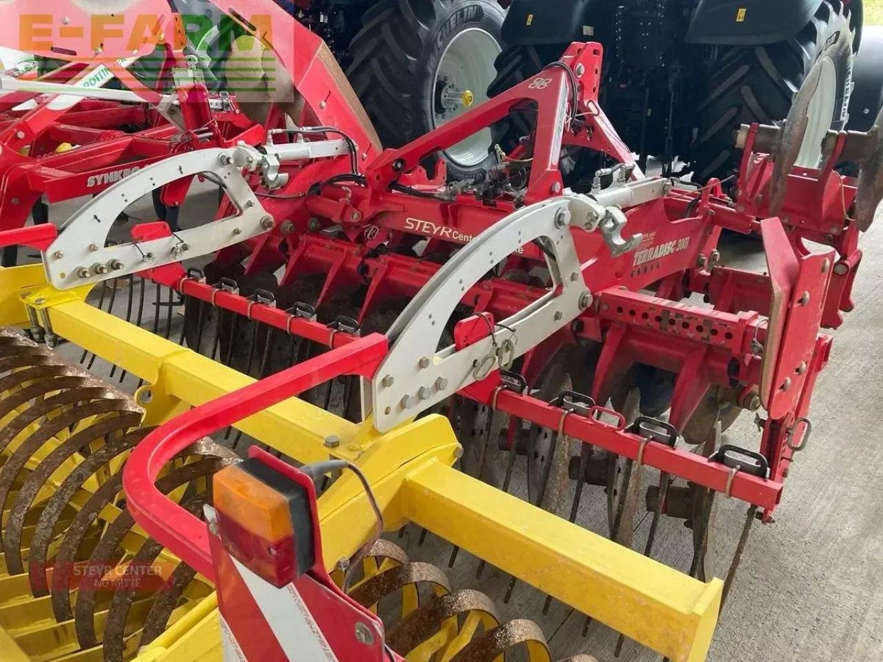 Kreiselegge des Typs Pöttinger terradisc 3001, Gebrauchtmaschine in ST. PÖLTEN (Bild 7)