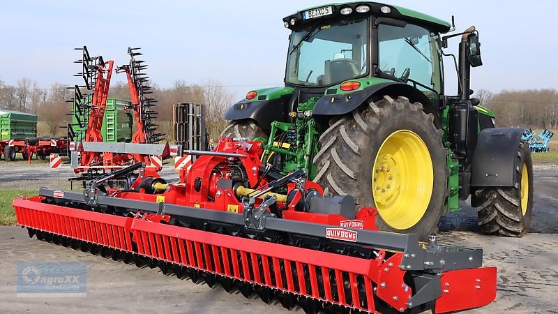 Kreiselegge of the type Quivogne MEKFOLD 240-600 Hydro Plus, Hydr. Tiefenverstellung, hydr. Planierschienenverstellung, Walterscheid Gelenkwelle mit Nockenschaltkupplung, 550mm Zahnpackerwalze--, Neumaschine in Ennigerloh (Picture 8)