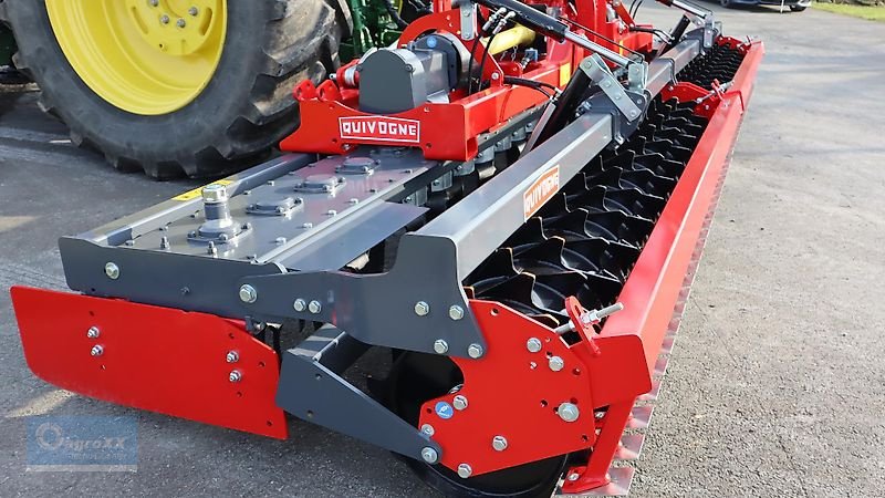 Kreiselegge of the type Quivogne MEKFOLD 240-600 Hydro Plus, Hydr. Tiefenverstellung, hydr. Planierschienenverstellung, Walterscheid Gelenkwelle mit Nockenschaltkupplung, 550mm Zahnpackerwalze--, Neumaschine in Ennigerloh (Picture 18)