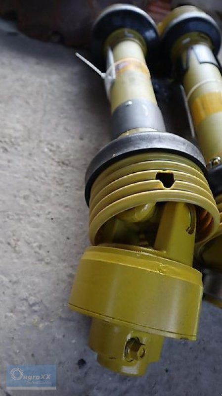 Kreiselegge des Typs Quivogne MEKFOLD 260-600, Walterscheid Gelenkwelle mit Nockenschaltkupplung, 500mm Zahnpackerwalze, Neumaschine in Ennigerloh (Bild 25)