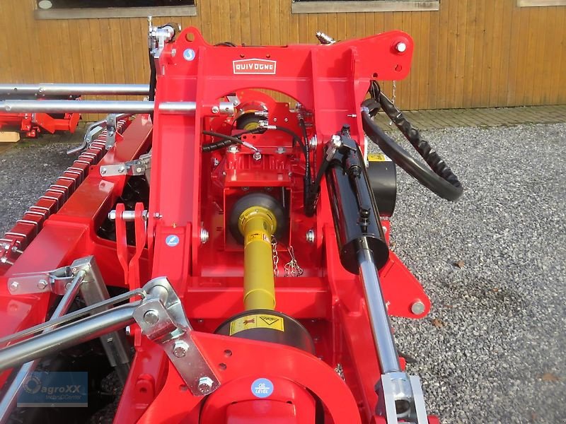 Kreiselegge des Typs Quivogne MEKFOLD 260-600, Walterscheid Gelenkwelle mit Nockenschaltkupplung, 500mm Zahnpackerwalze, Neumaschine in Ennigerloh (Bild 19)