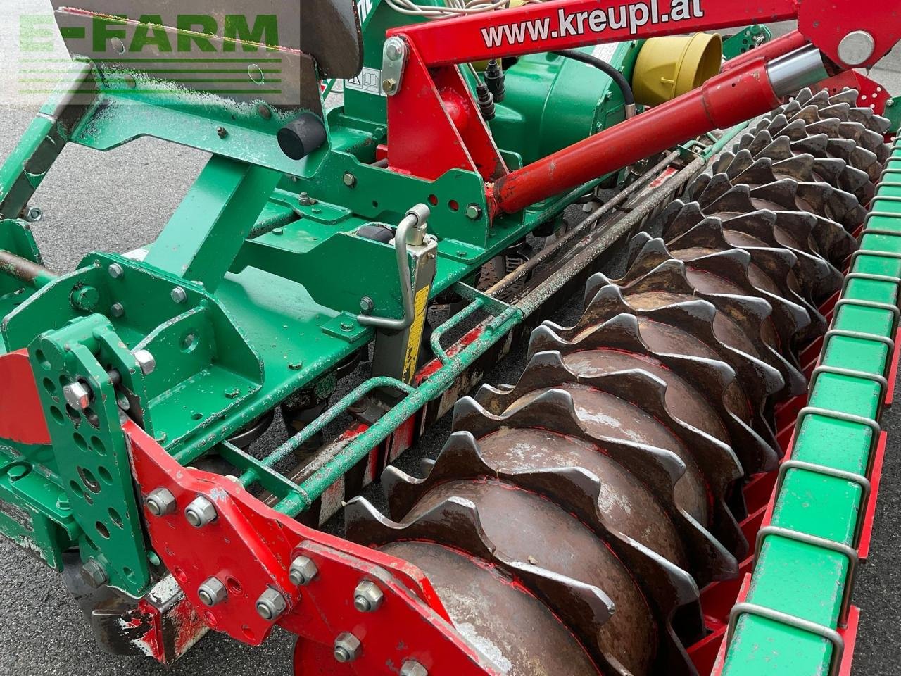 Kreiselegge des Typs Regent Orbit- M 3000 und Vitasem 300 Drillmaschine, Gebrauchtmaschine in REDLHAM (Bild 15)