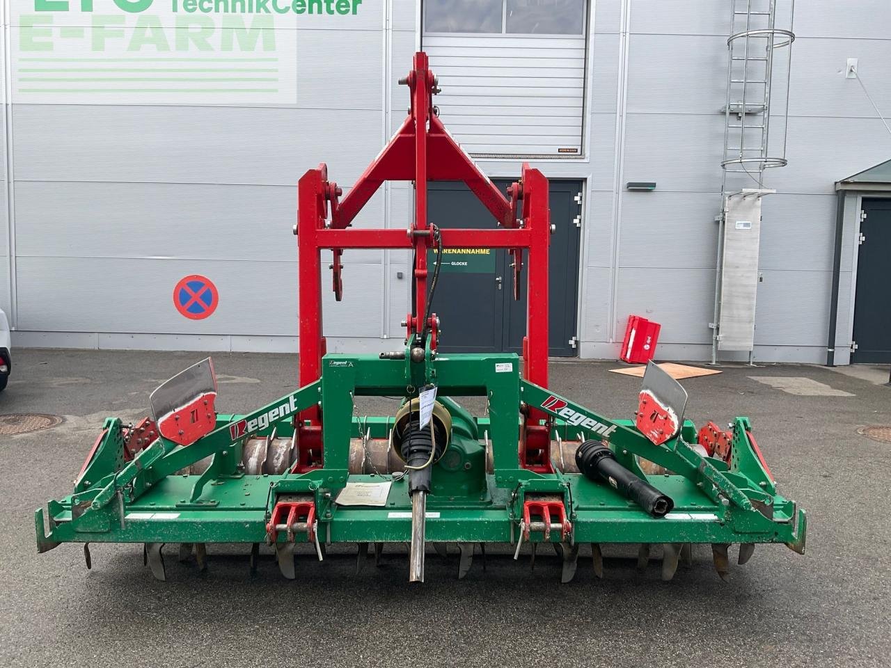 Kreiselegge des Typs Regent Orbit- M 3000, Gebrauchtmaschine in REDLHAM (Bild 3)