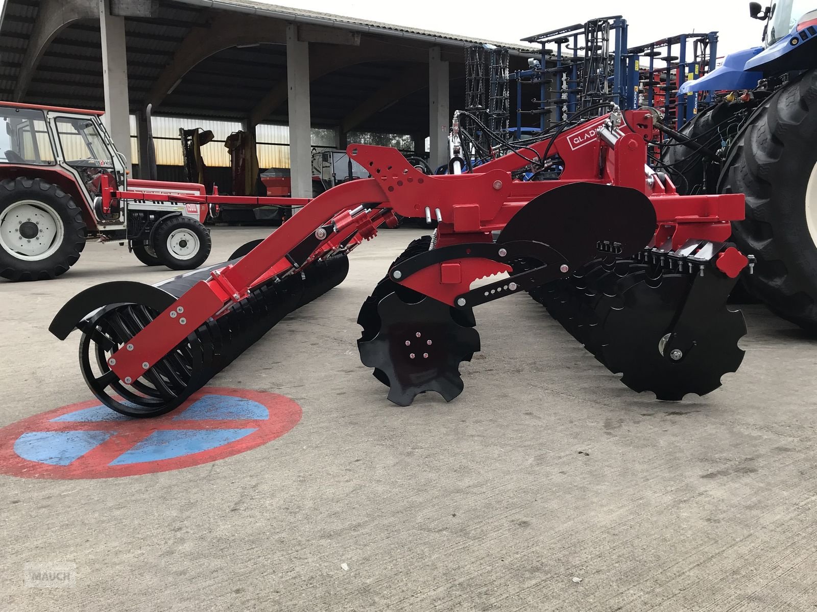 Kreiselegge Türe ait Sonstige Gladiator RX Scheibenegge 5m, Neumaschine içinde Burgkirchen (resim 5)