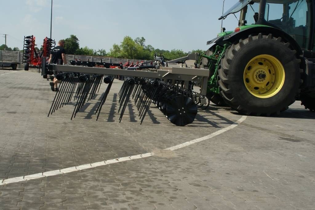 Kreiselegge Türe ait Sonstige Mulchegge / mulch harrow, Neumaschine içinde Michałowo (resim 2)