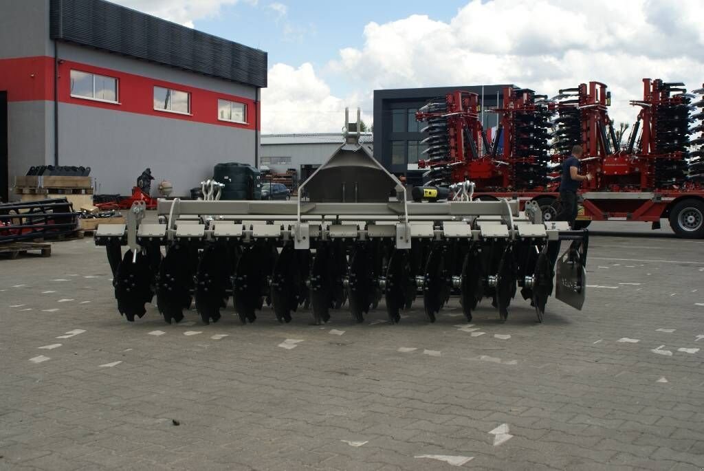 Kreiselegge of the type Sonstige Scheibenegge / disc harrow, Neumaschine in Michałowo (Picture 4)