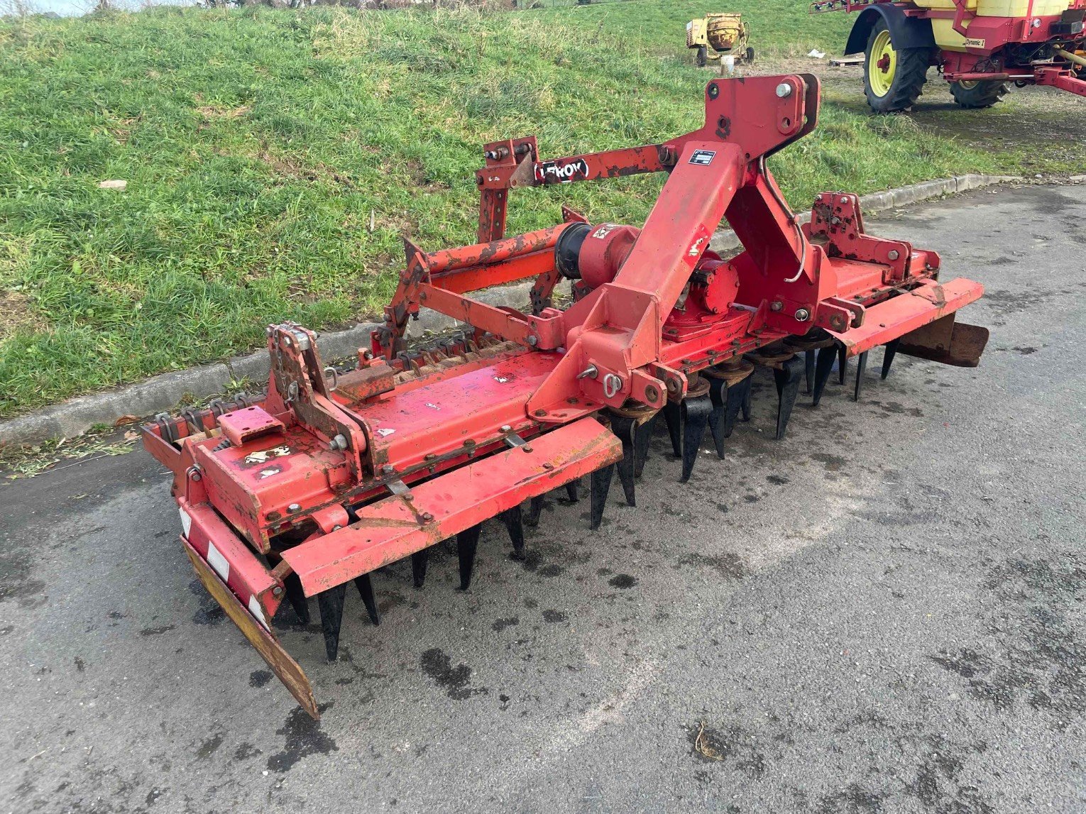 Kreiselegge del tipo Vicon Herse rotative TT1830 Vicon, Gebrauchtmaschine In SAINT CLAIR SUR ELLE (Immagine 1)