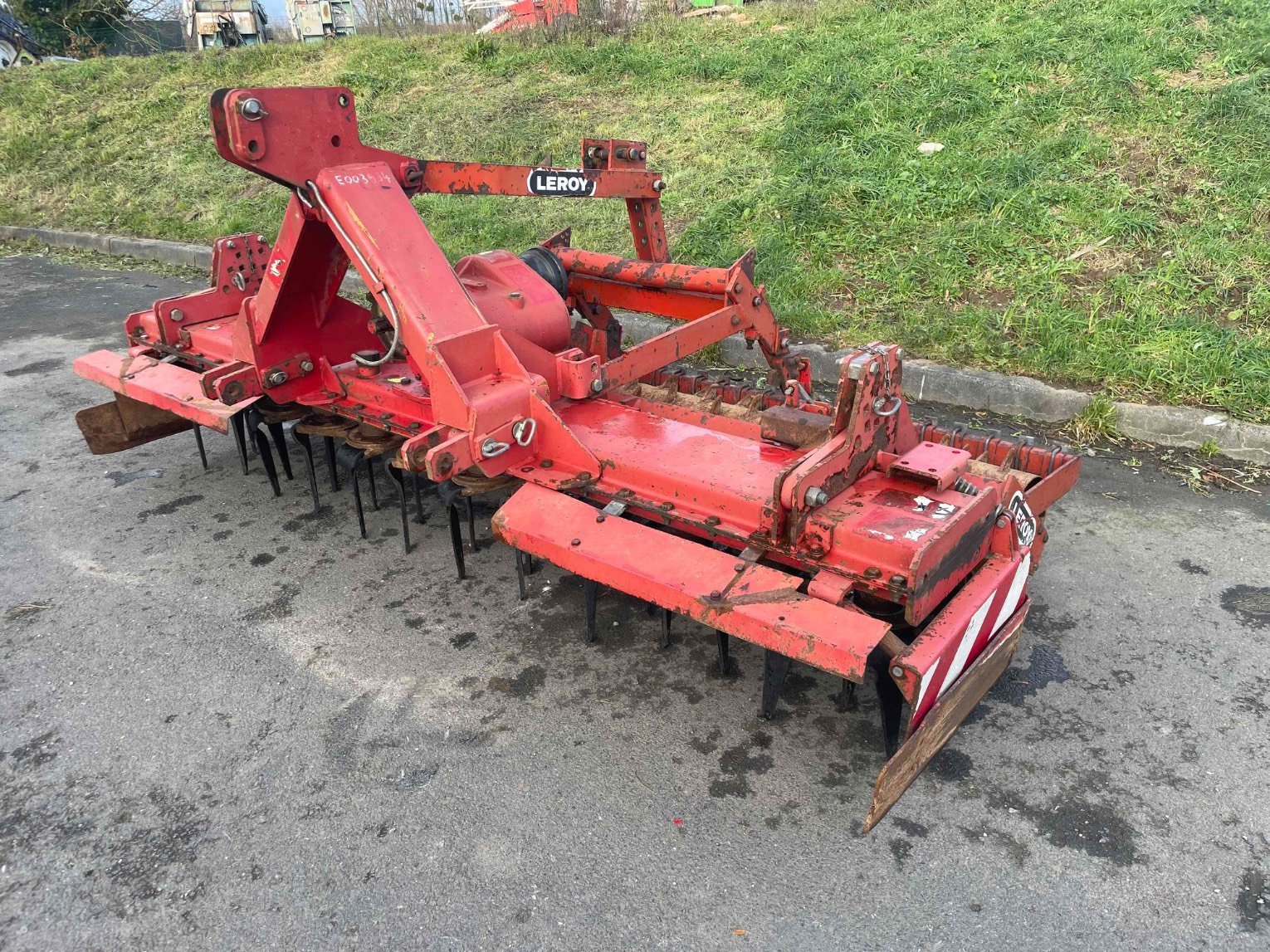 Kreiselegge del tipo Vicon Herse rotative TT1830 Vicon, Gebrauchtmaschine In SAINT CLAIR SUR ELLE (Immagine 2)