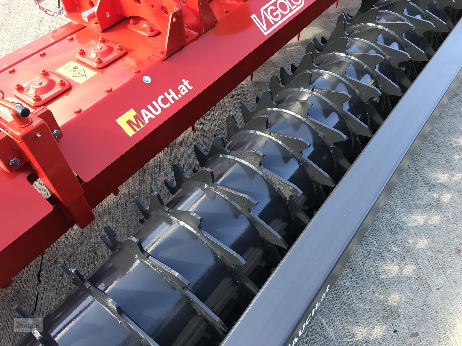 Kreiselegge des Typs Vigolo EN - S 300 mit Packerwalze, Neumaschine in Burgkirchen (Bild 12)