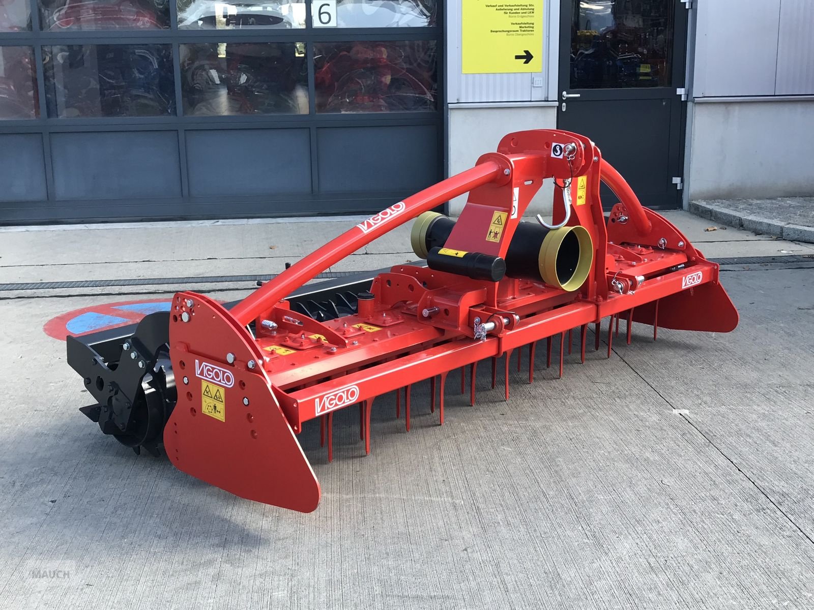 Kreiselegge des Typs Vigolo EN - S 300 mit Packerwalze, Neumaschine in Burgkirchen (Bild 10)