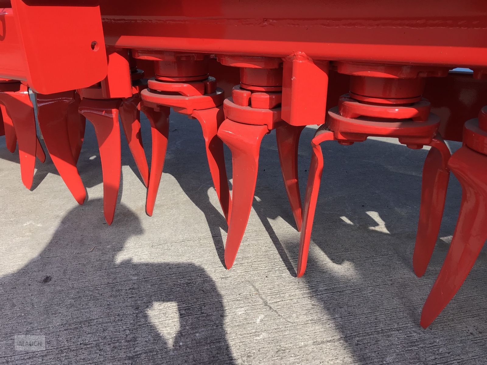 Kreiselegge des Typs Vigolo VX 300 mit Packerwalze, Neumaschine in Burgkirchen (Bild 12)