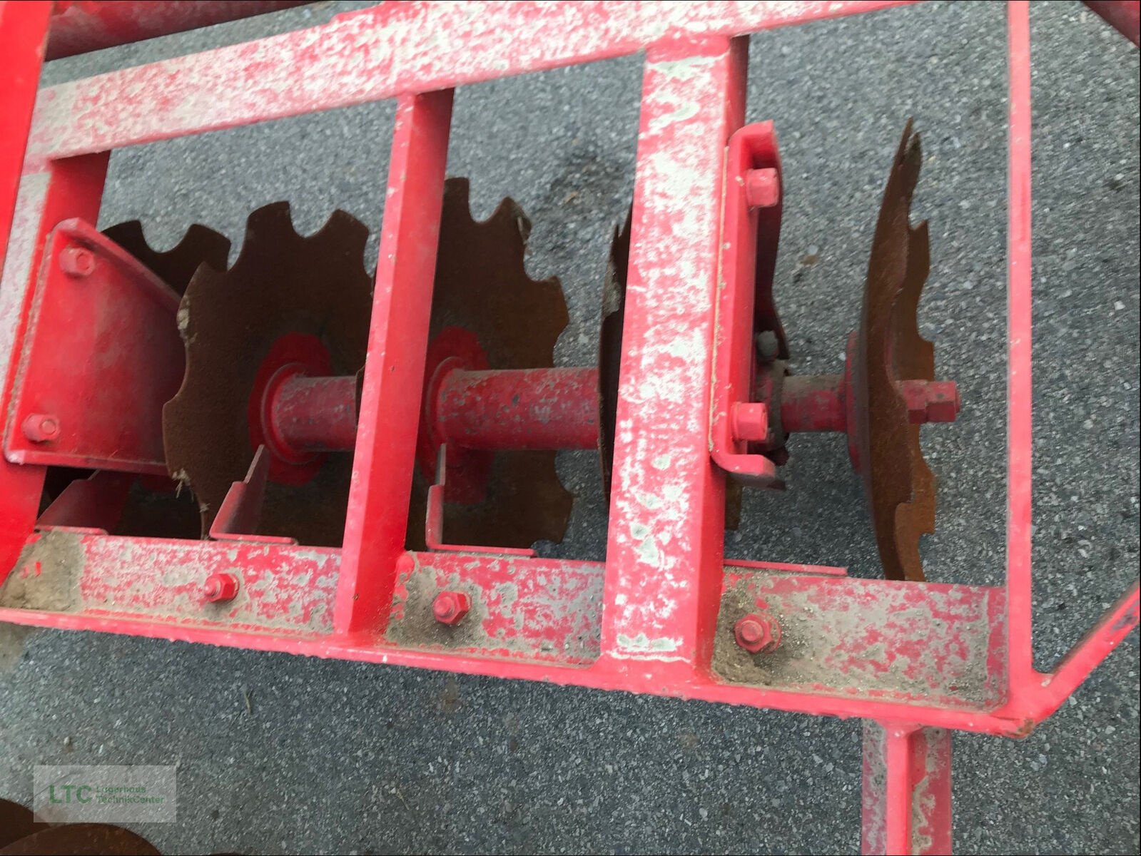 Kreiselegge des Typs Vogel & Noot Weinbauscheibeneggen, Gebrauchtmaschine in Eggendorf (Bild 6)