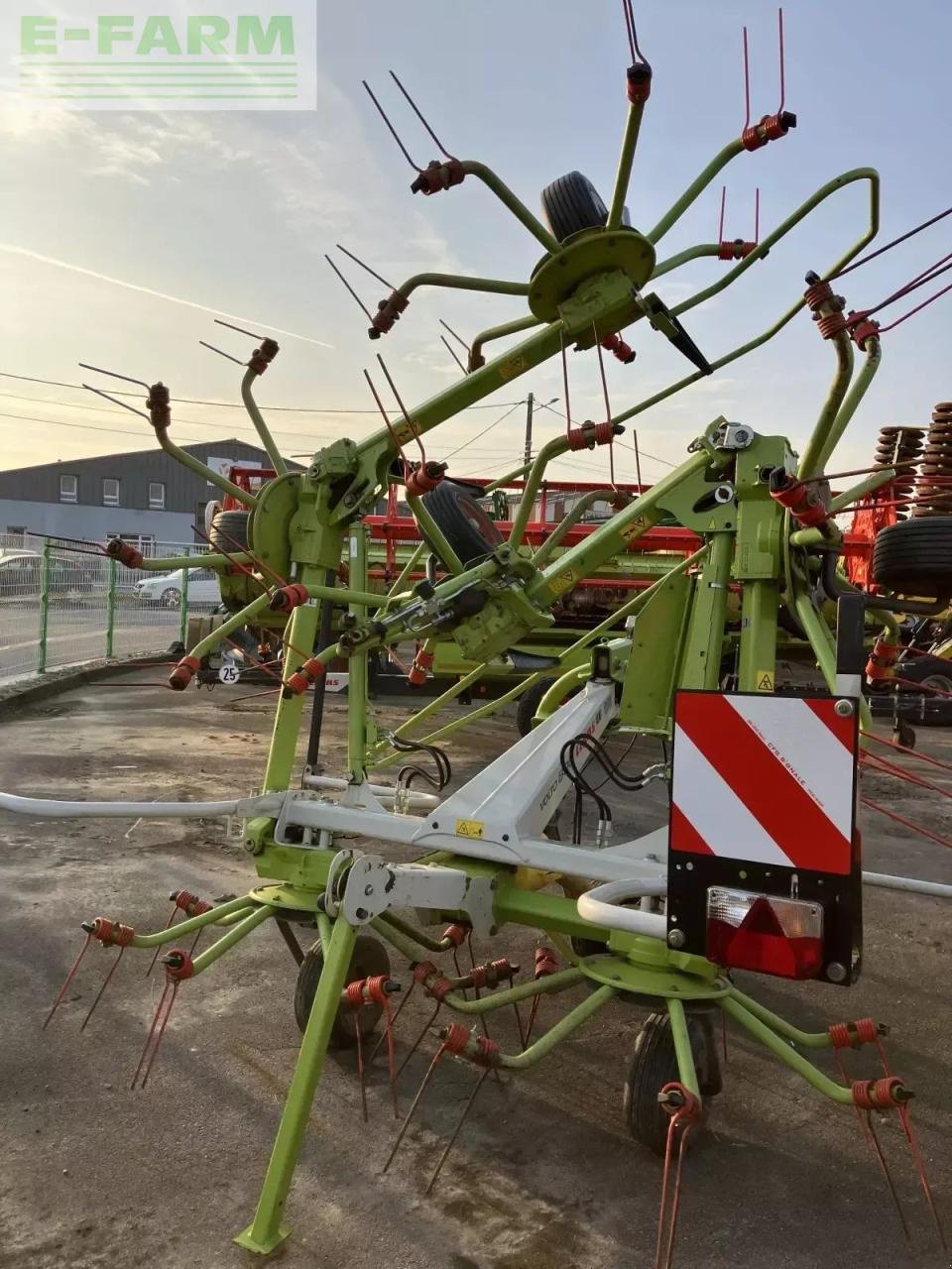 Kreiselheuer Türe ait CLAAS faneuse volto 800, Gebrauchtmaschine içinde BLENDECQUES (resim 3)