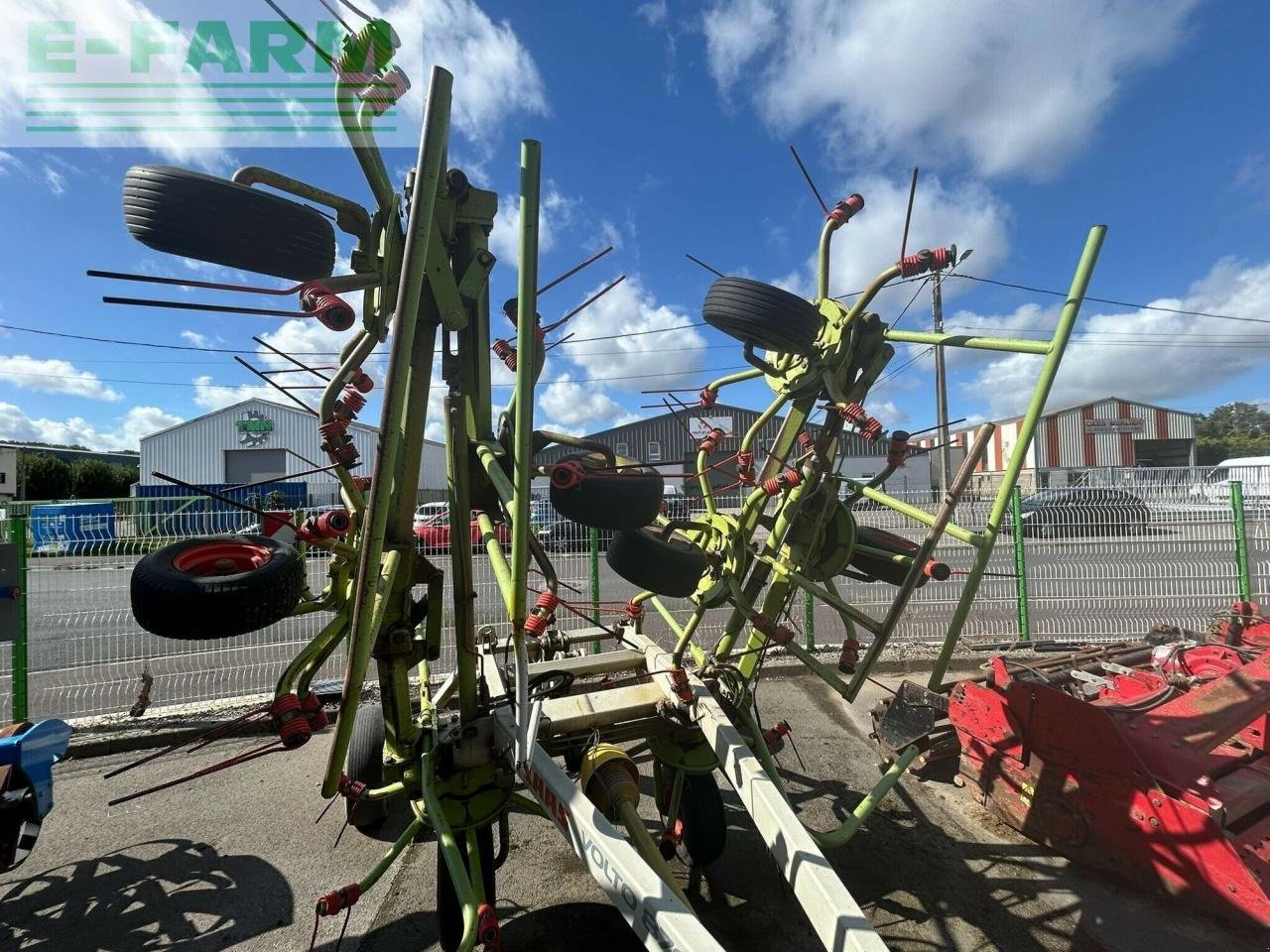 Kreiselheuer del tipo CLAAS faneuse volto 870t, Gebrauchtmaschine en BLENDECQUES (Imagen 14)