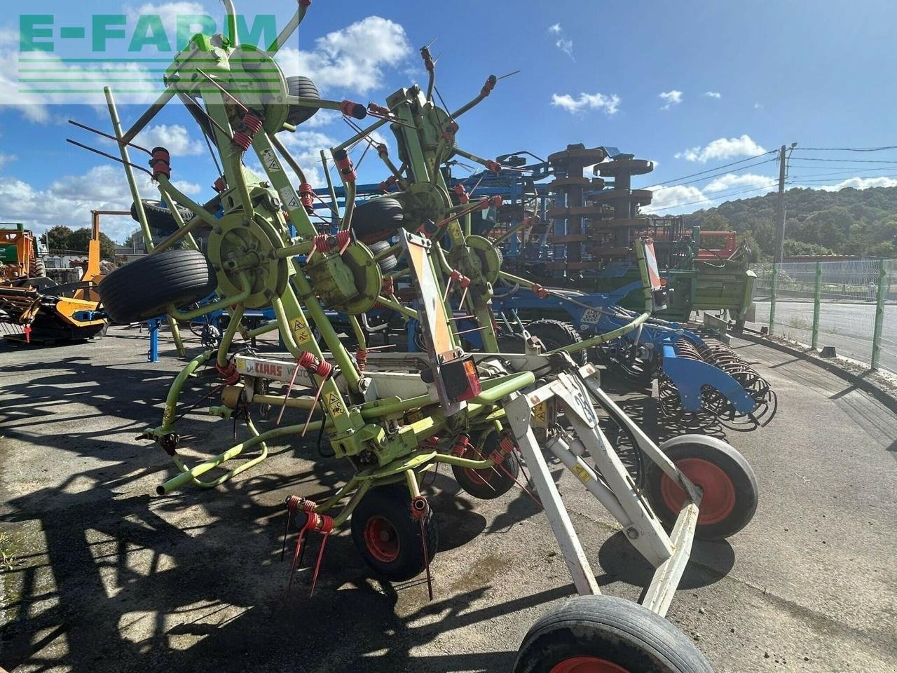 Kreiselheuer del tipo CLAAS faneuse volto 870t, Gebrauchtmaschine en BLENDECQUES (Imagen 13)