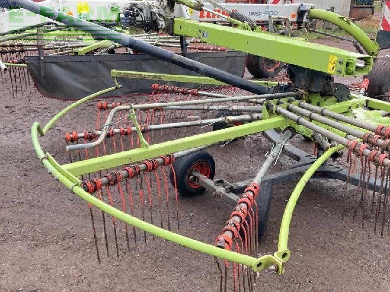 Kreiselheuer typu CLAAS USED LINER 3100, Gebrauchtmaschine v LETHAM, FORFAR (Obrázek 2)