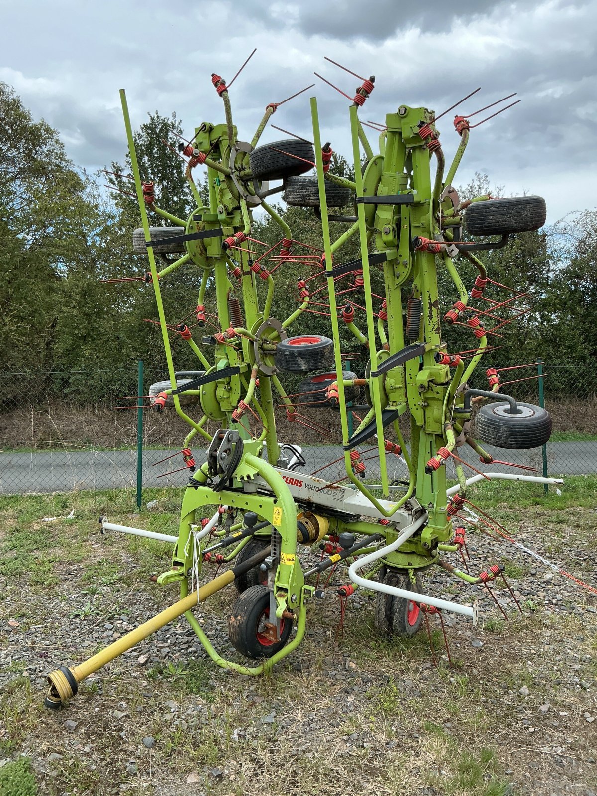 Kreiselheuer typu CLAAS VOLTO 1100, Gebrauchtmaschine v ST CLEMENT DE LA PLACE (Obrázek 1)