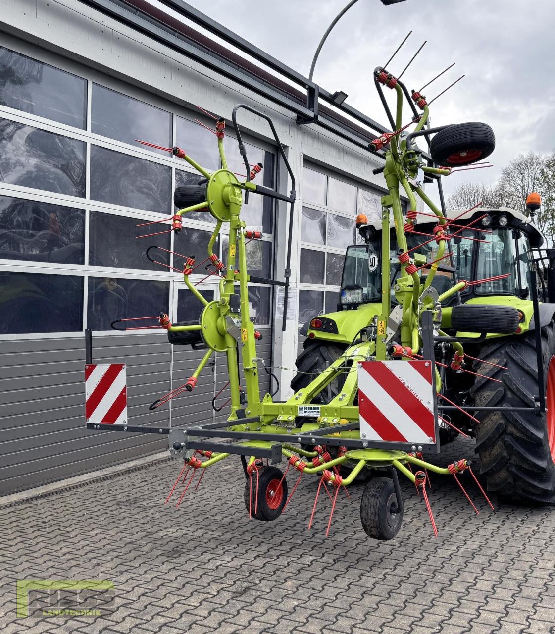 Kreiselheuer of the type CLAAS VOLTO 65, Neumaschine in Homberg (Ohm) - Maulbach (Picture 10)
